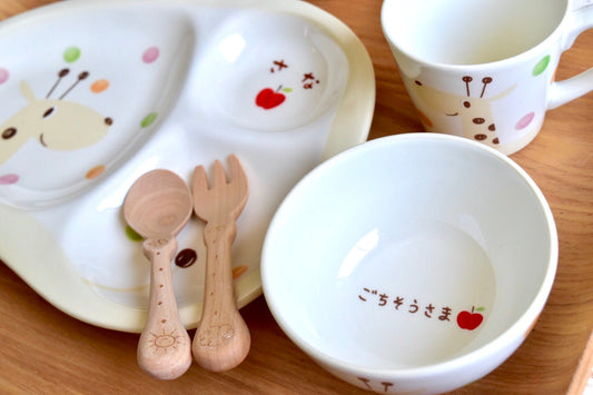 お茶碗の中の『ごちそうさま』の文字の裏話